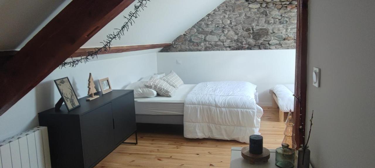 Lodge Loupau Maga Bagneres-de-Luchon ภายนอก รูปภาพ
