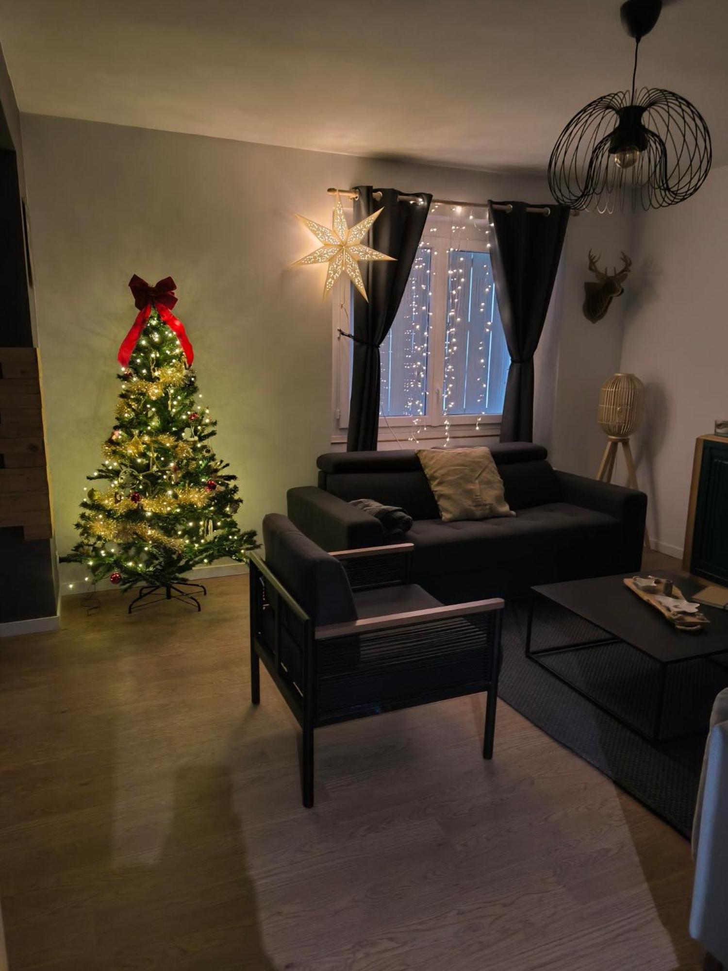 Lodge Loupau Maga Bagneres-de-Luchon ภายนอก รูปภาพ