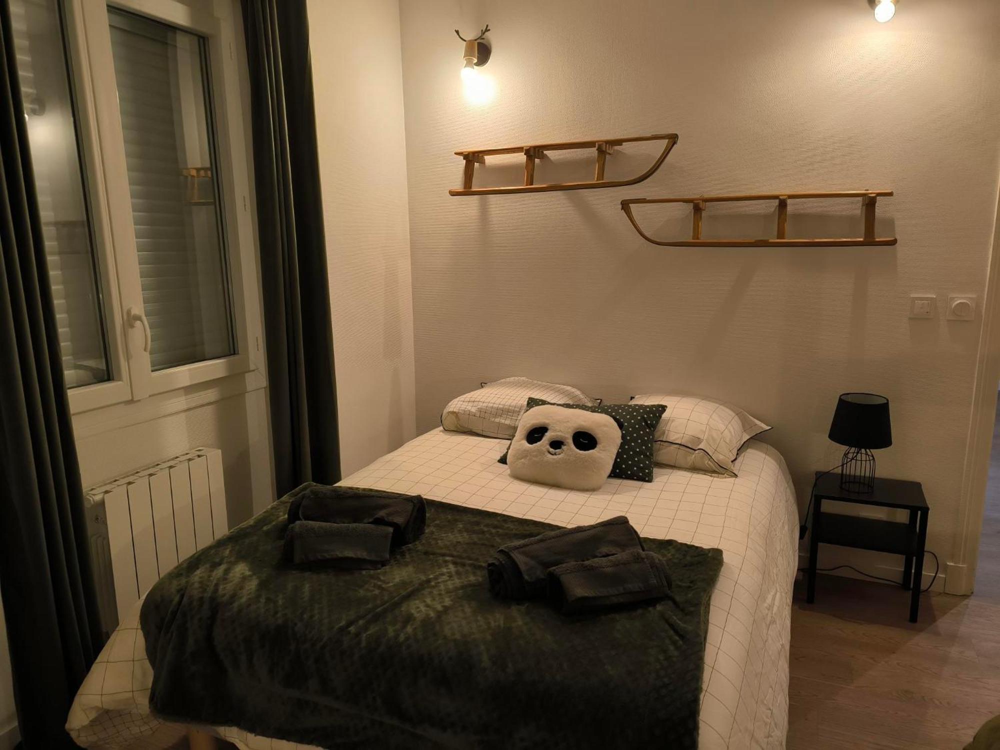 Lodge Loupau Maga Bagneres-de-Luchon ภายนอก รูปภาพ