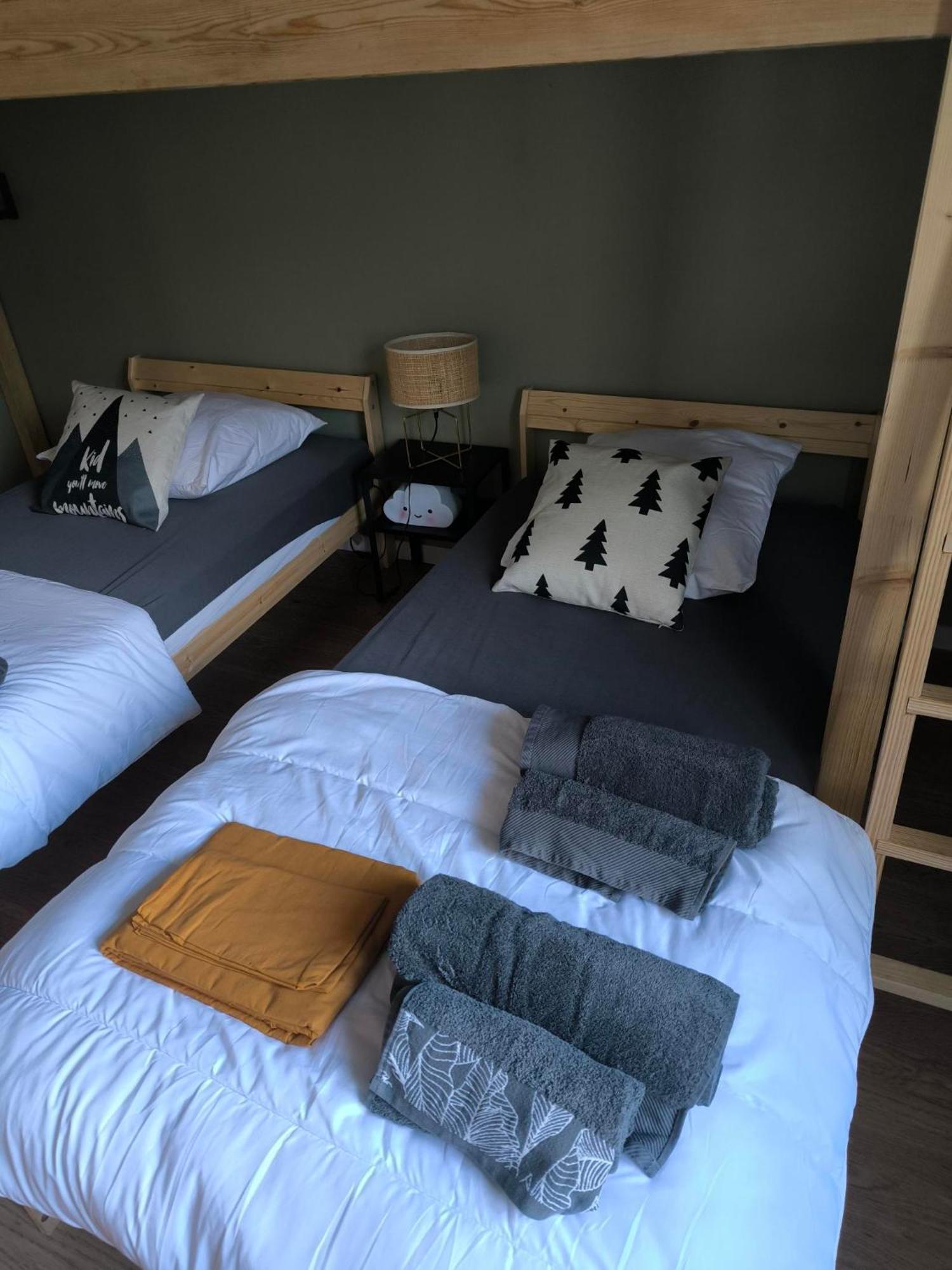 Lodge Loupau Maga Bagneres-de-Luchon ภายนอก รูปภาพ