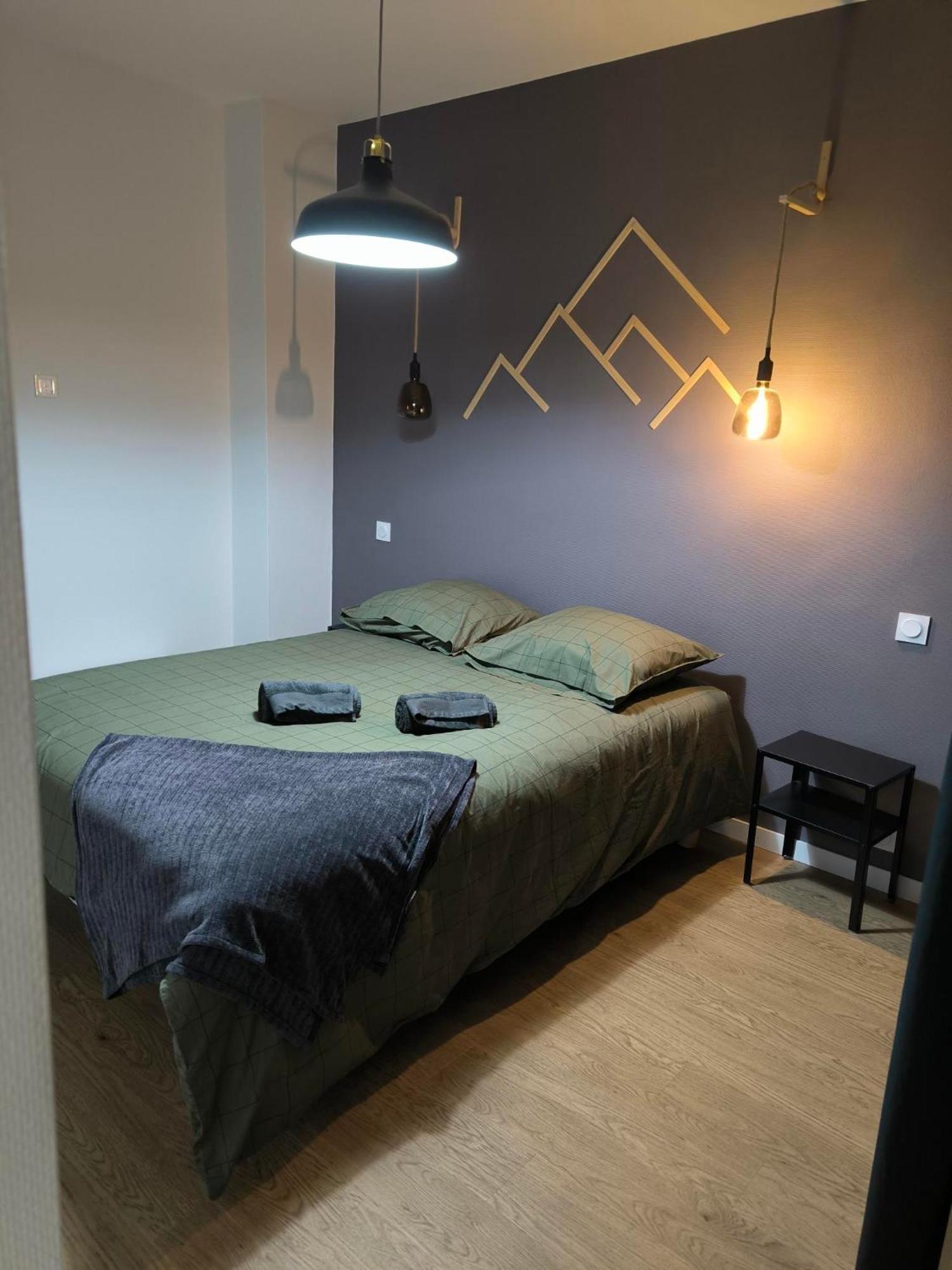 Lodge Loupau Maga Bagneres-de-Luchon ภายนอก รูปภาพ
